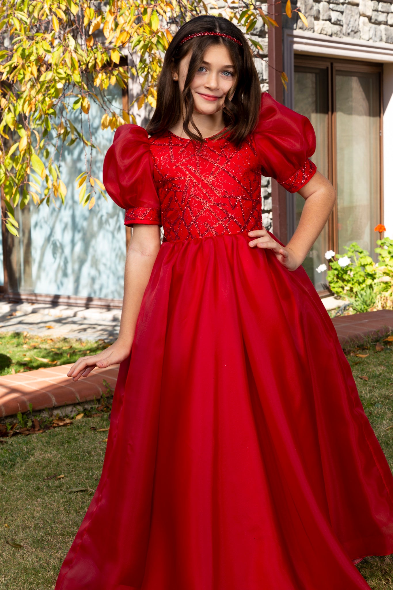 Nova Red Princess Organza-kjole til piger 7-11 år | Blondepåføring & ballonærmer | Blomsterpiger og særlige begivenheder | 40009-09